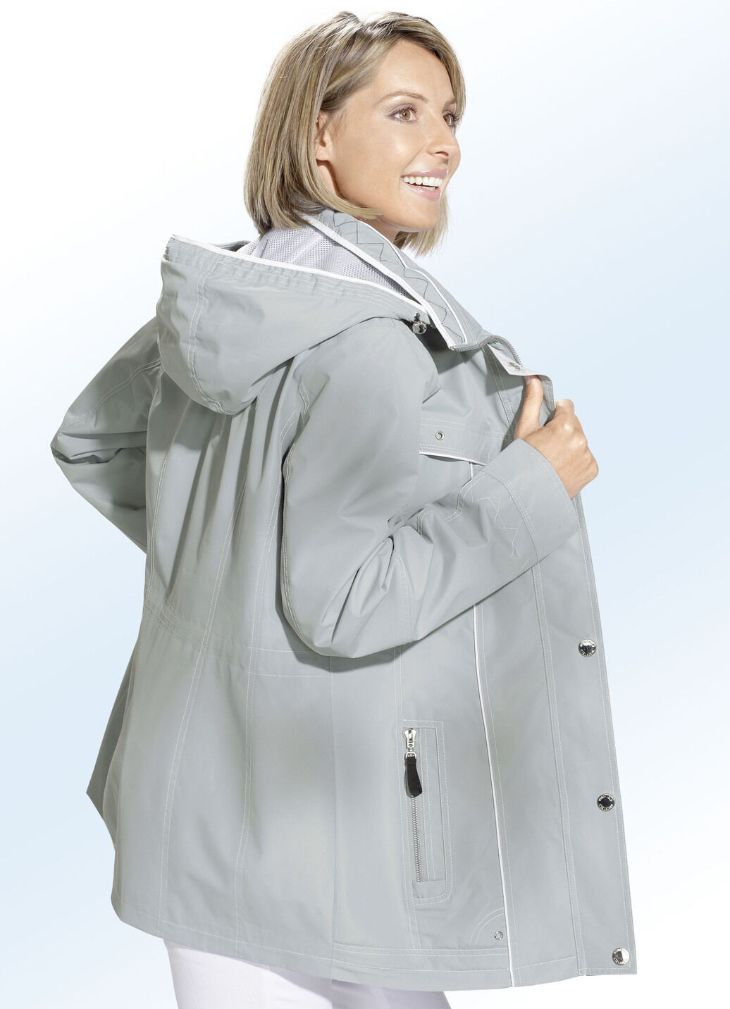 Funktionsjacke mit abnehmbarer Kapuze