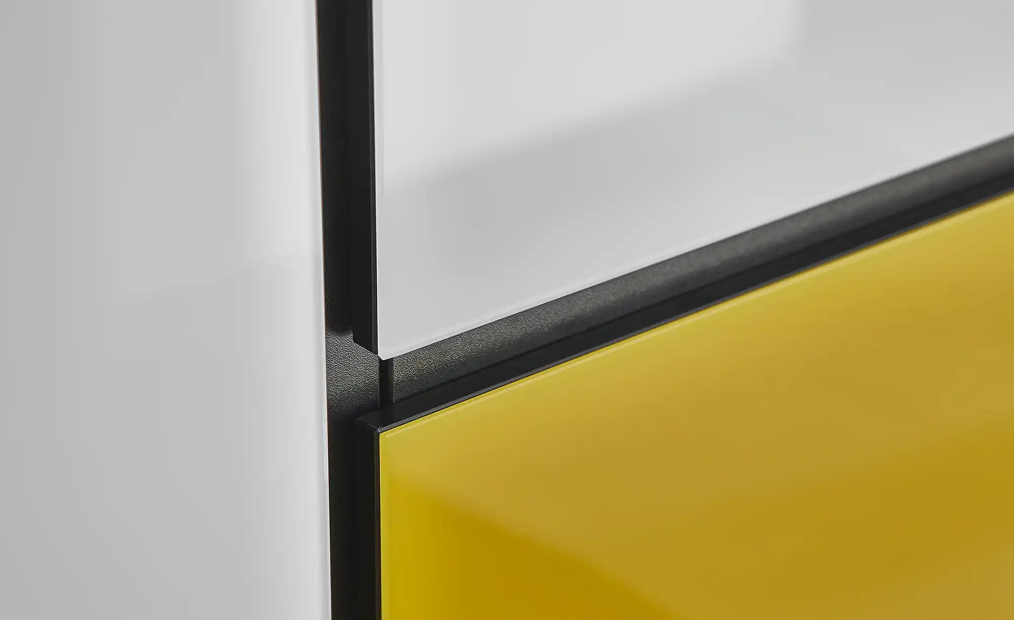 uno Highboard Artist