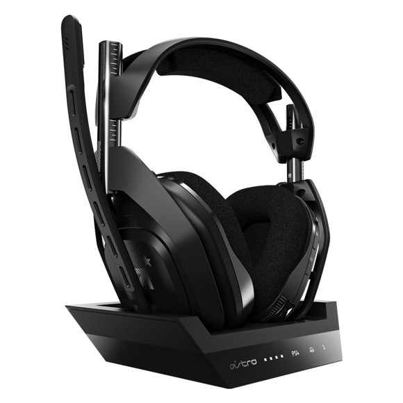 Astro - A50 Wireless + Base Station for PS4/PC - GEN4 & Assassin’s Creed: Valhalla PS4 - Bundle