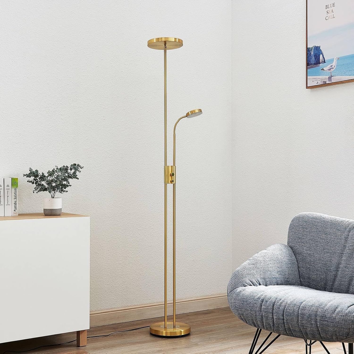 Lindby LED Stehlampe Seppa dimmbar (Modern) in Gold/Messing aus Metall (2 flammig,) - Wohnzimmerlampe Stehleuchte Floor Lamp Deckenfluter Standleuchte Wohnzimmerleuchte