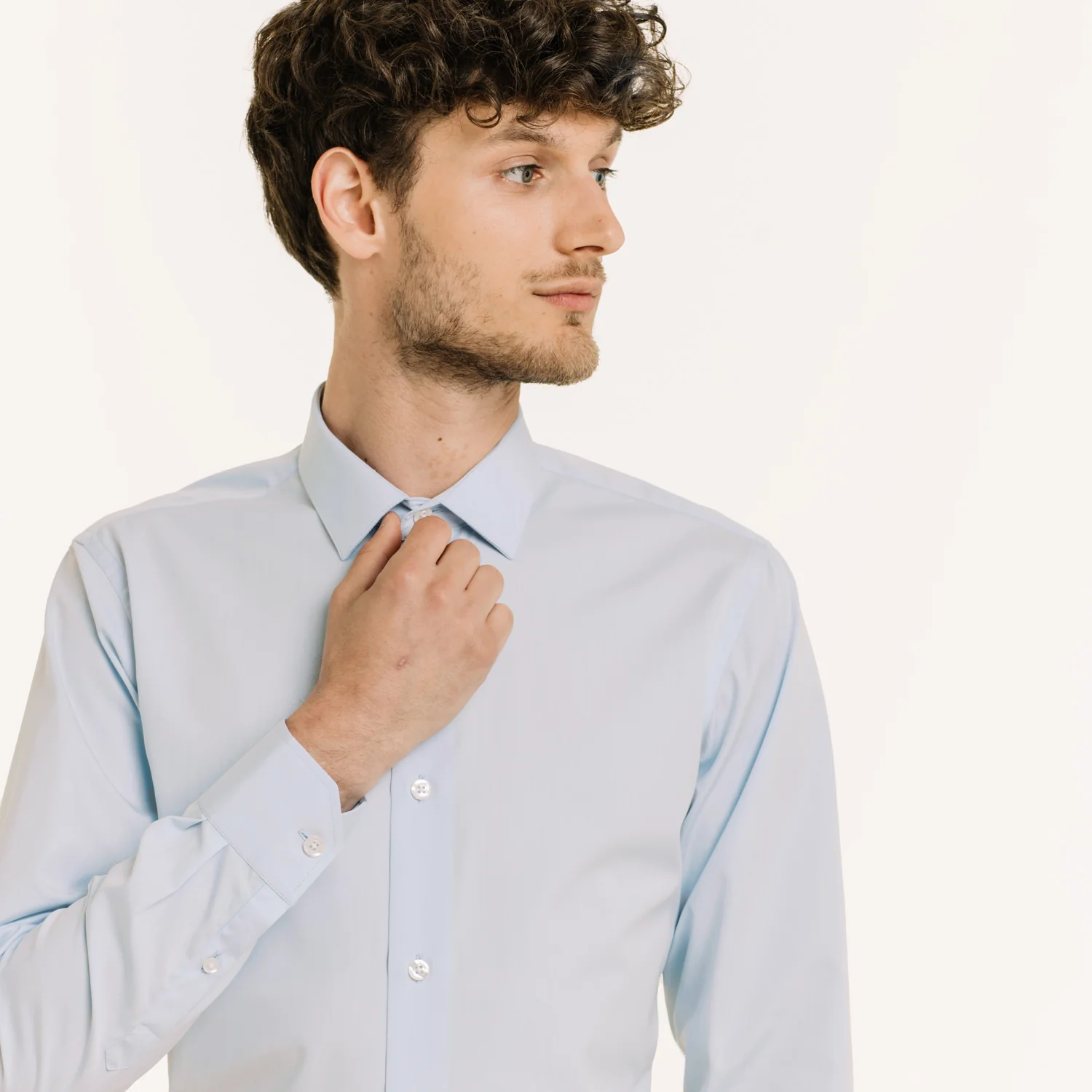 Sky blue double-twisted poplin shirt