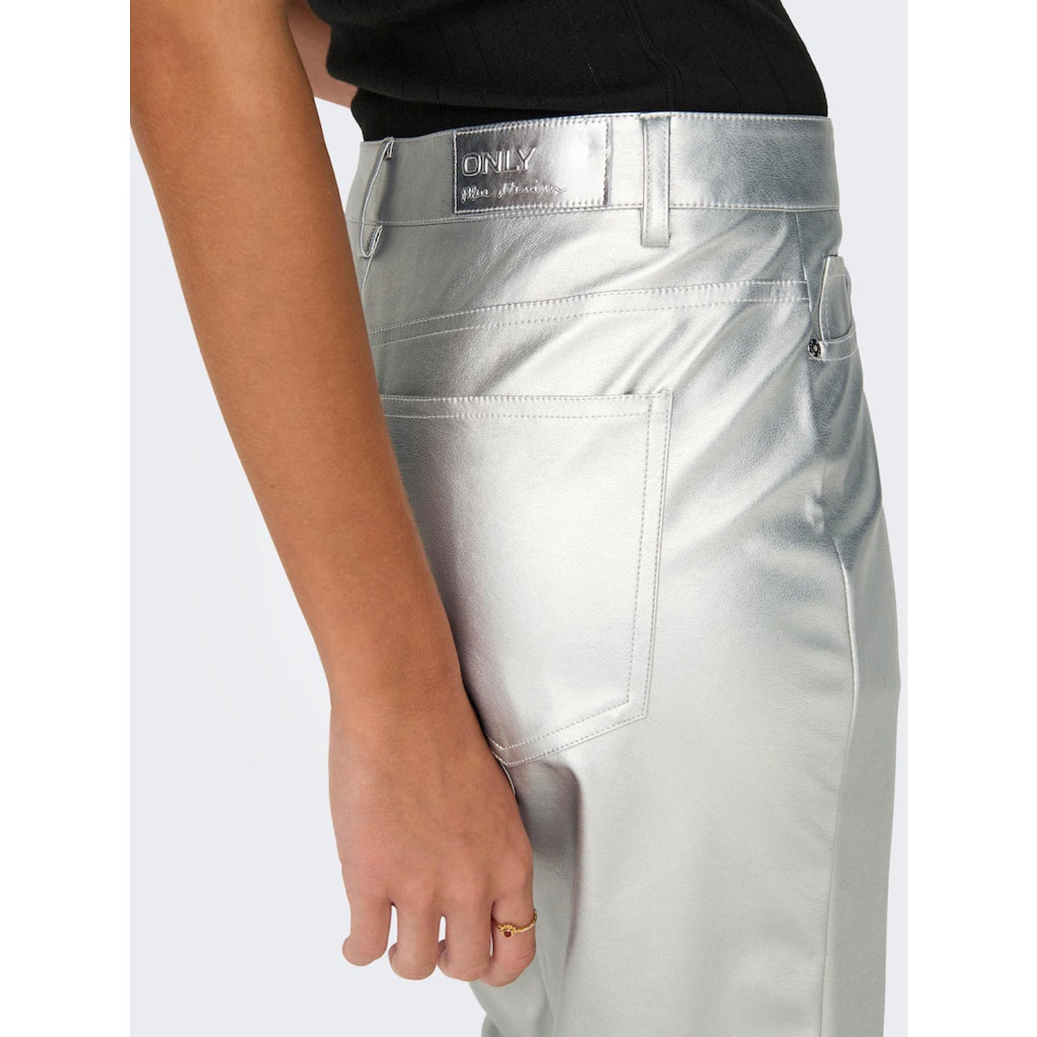 ONLY  Jaci-Lilo Mid Waist Metal Faux Leather