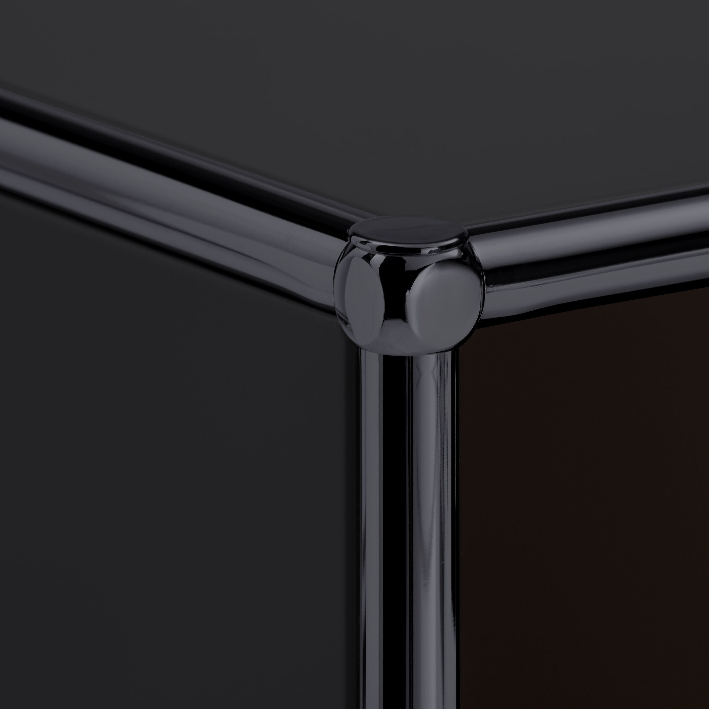 FLEXCUBE Schreibtisch - Schwarz / B: 134.0 cm x T: 60.0 cm x H: 80.0 cm