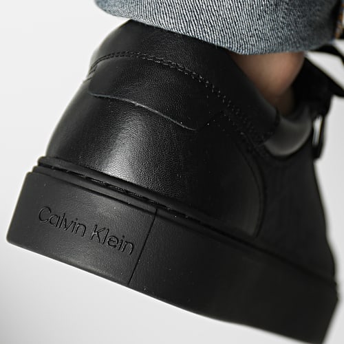 Baskets Low Top Lace Up 1059 Outline Mono Black