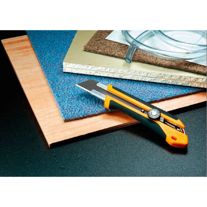Cutter d'atelier à vis Olfa XH1 25 mm
