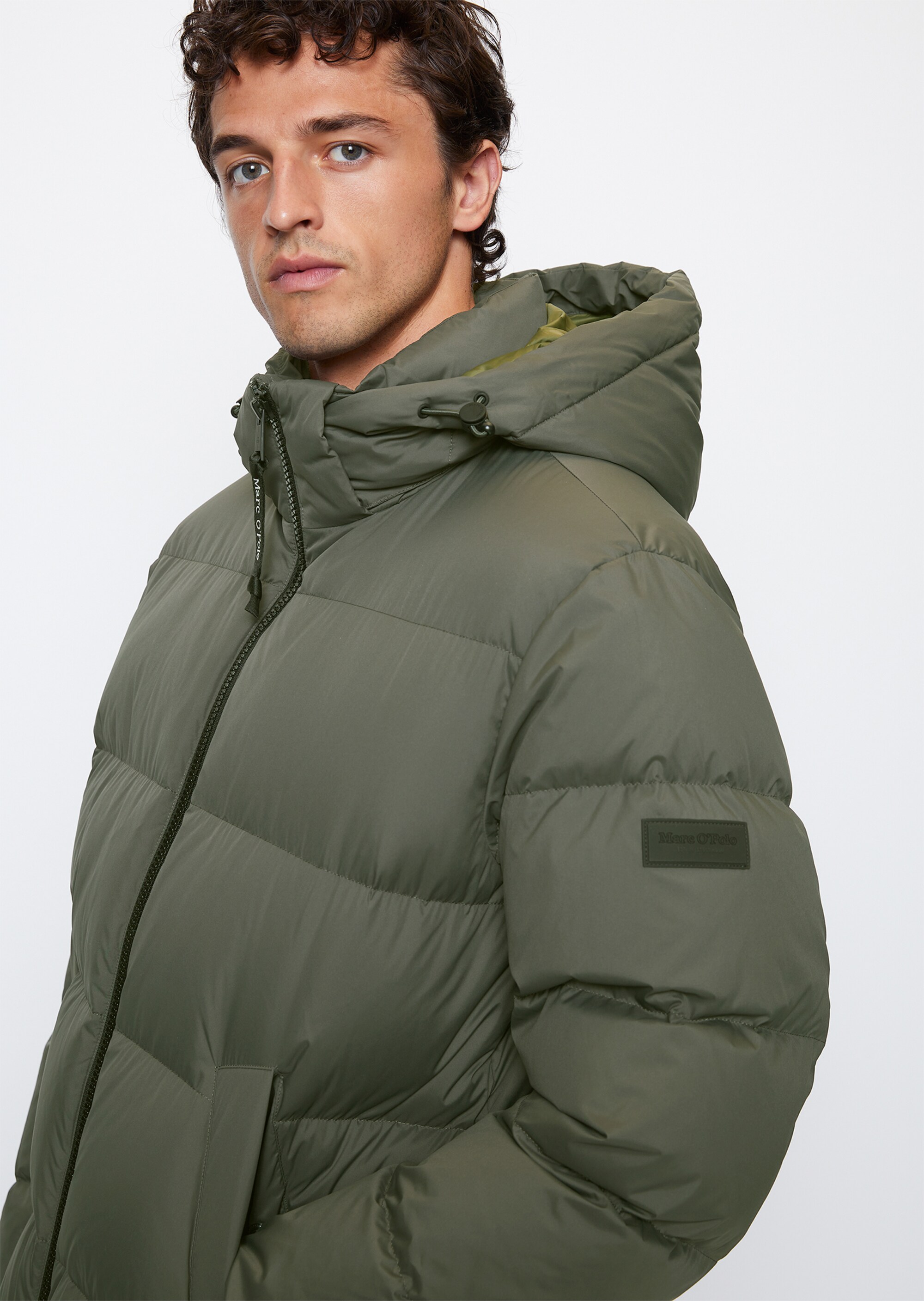 Puffer-Daunenjacke regular mit wasserabweisender Oberfläche