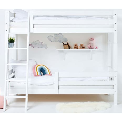 Hoppekids ECO Luxury høj køjeseng med sengehest og skrå stige 90x200 cm