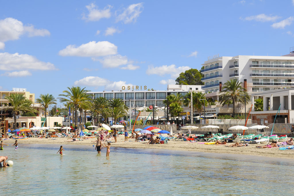 Osiris Hotel Logies en ontbijt - Hotel