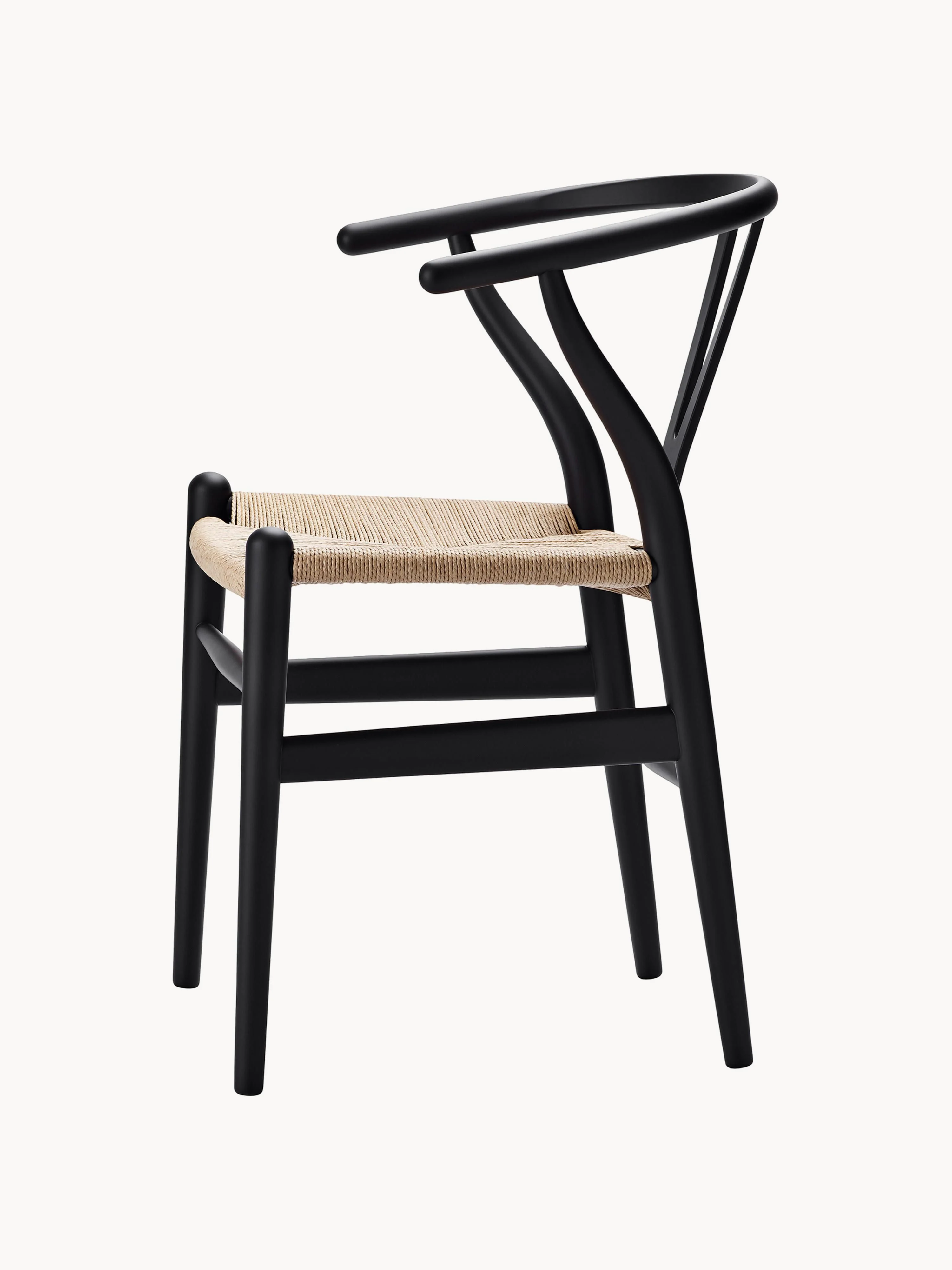 Houten stoel CH24 Wishbone Chair met handgevlochten zitvlak