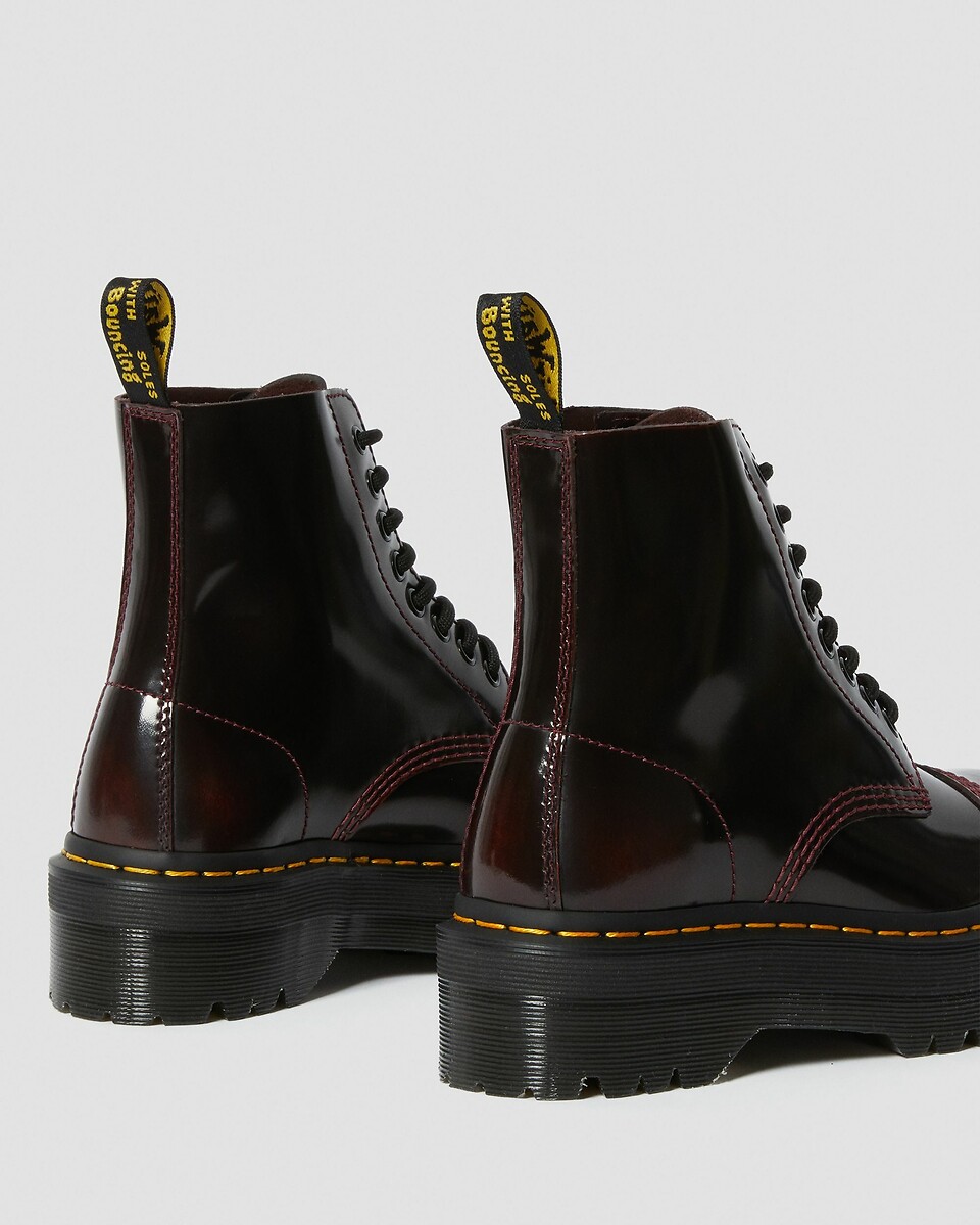 DR. MARTENS<br>Sinclair