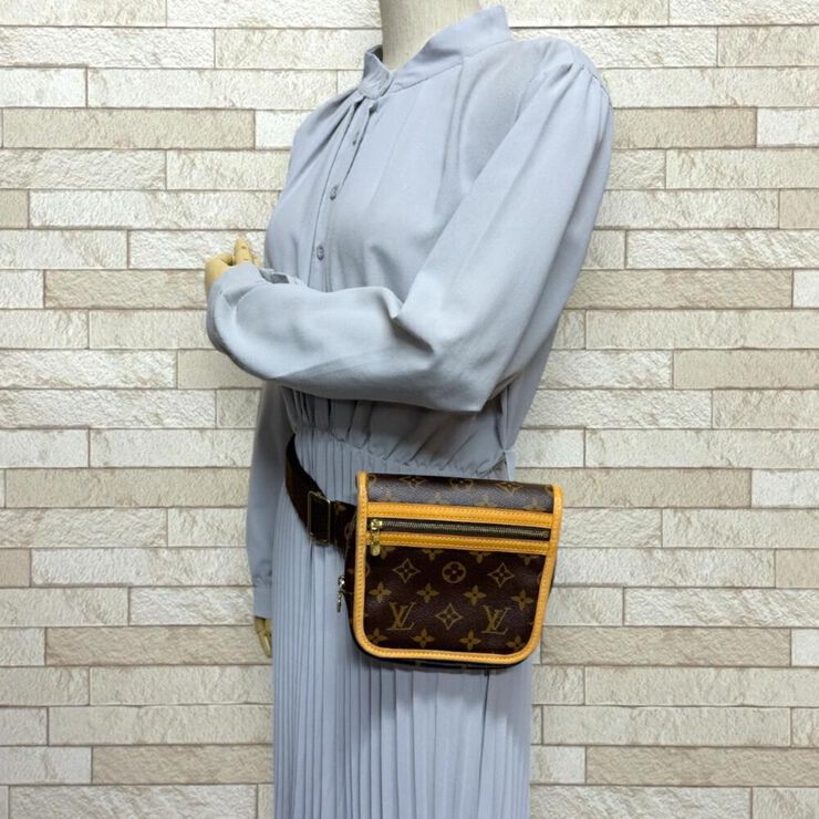 Louis Vuitton Vintage Louis Vuitton Bosphore Brown