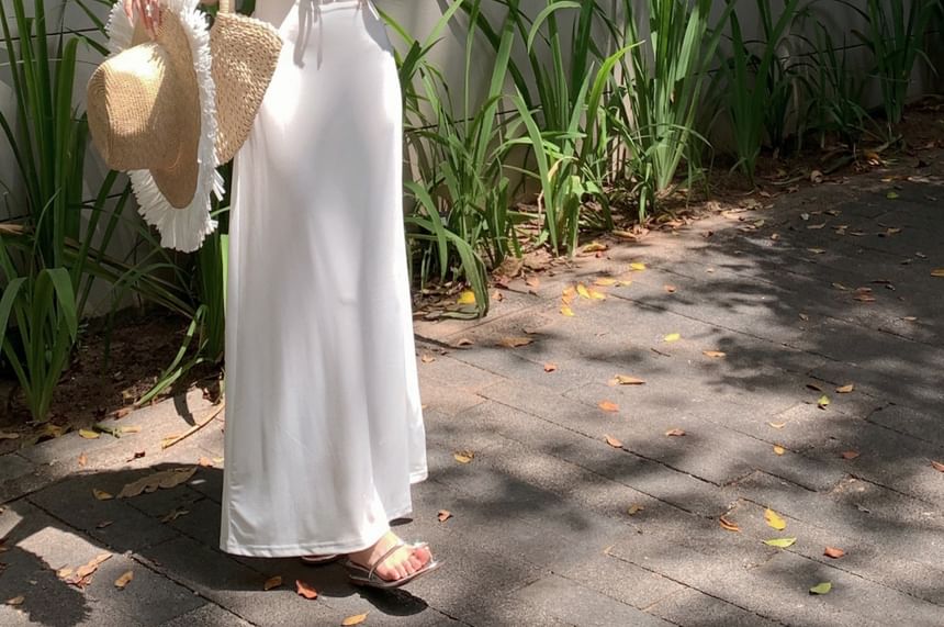 Metonymph - Spaghettibandjes Effen Ruffle Maxi Zonnejurk