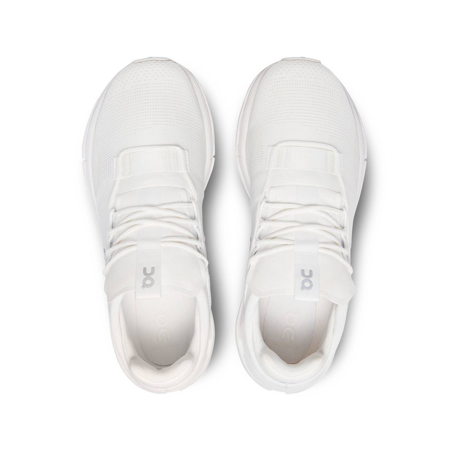 On| Herren Sneaker CLOUDNOVA UNDYED