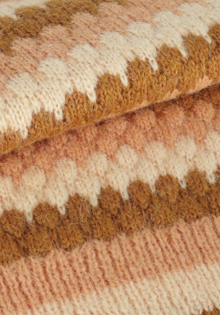 RYLEE + CRU gele rylee + cru trui aspen sweater