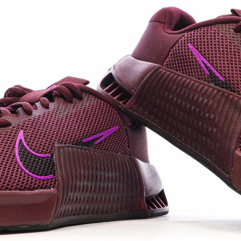 Nike Chaussures de training Prune Femme Nike Metcon 9