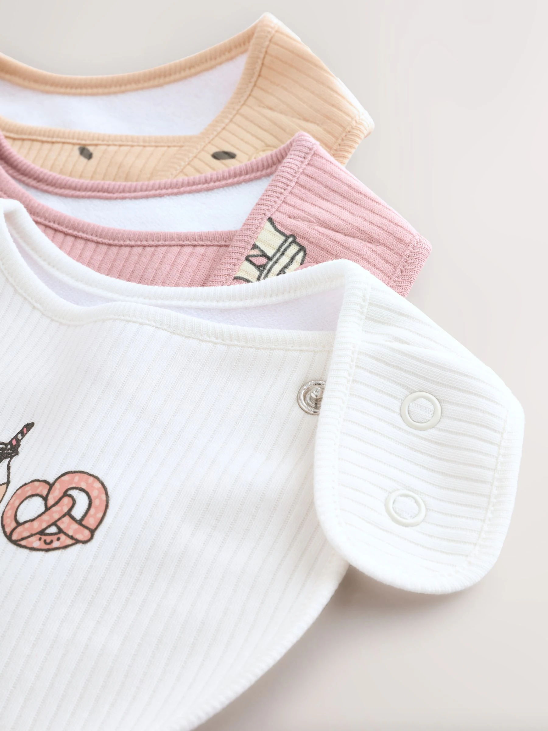 Berry Pink Food Character - Verpakking met 3 babyslabbetjes