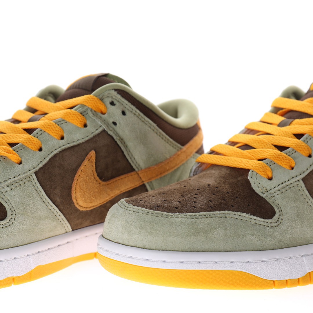 Nike Dunk Low Dusty Olive