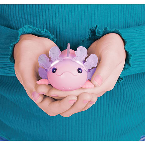 Fingerlings Axelotl pool