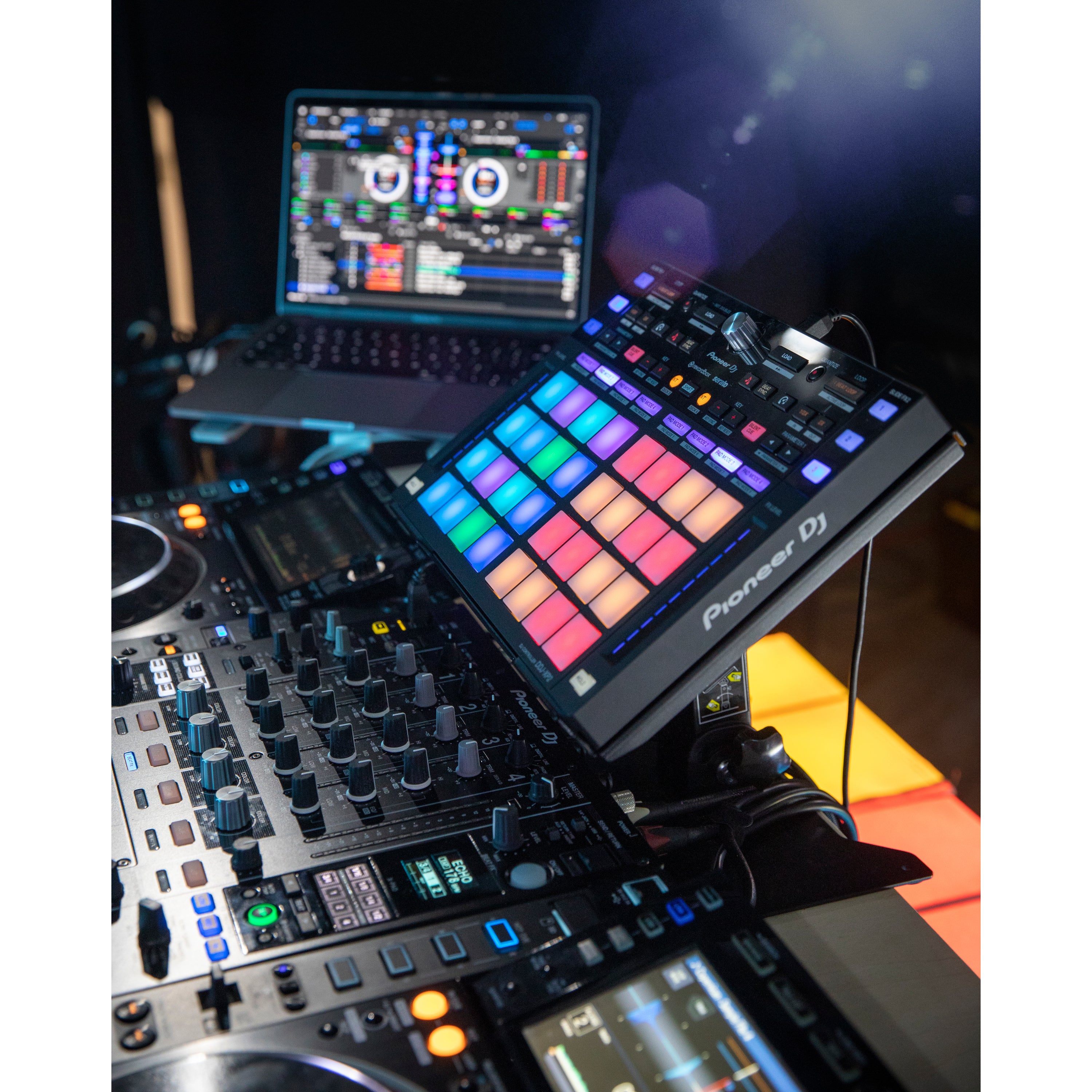 Pioneer DJ DDJ-XP2 DJ-controller