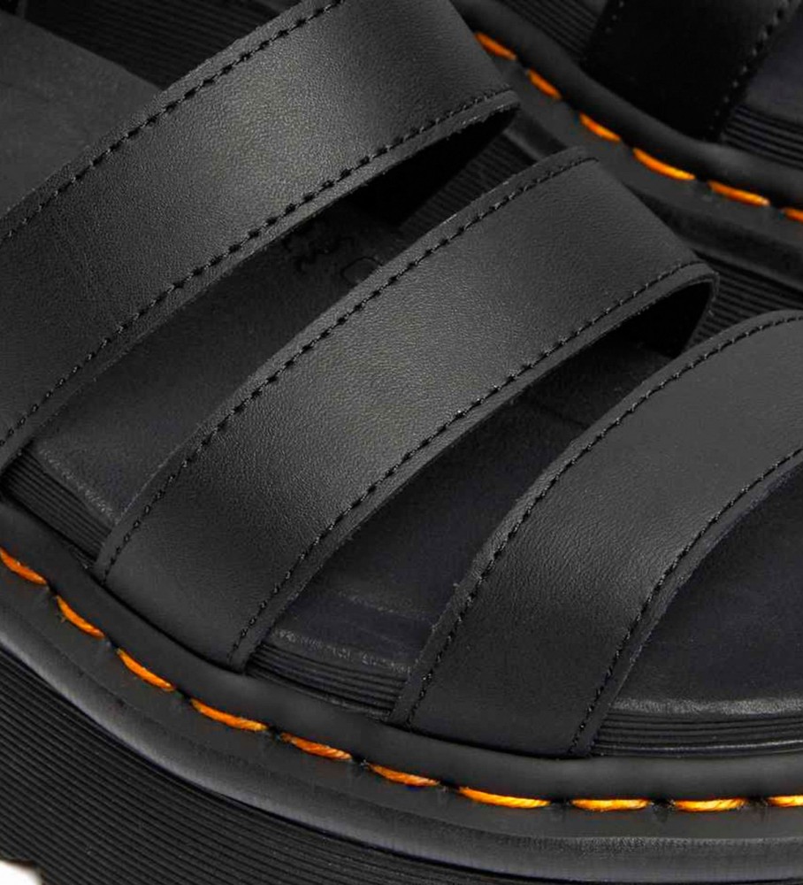 Sandálias Dr. Martens Blaire em couro preto - Plataforma de 6 cm -