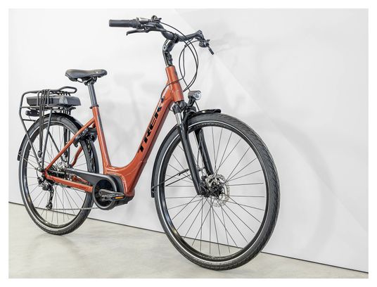 Vélo de Ville Électrique Trek Verve  1 Lowstep Shimano Tourney/Altus 8V 400 Wh Orange Foncé