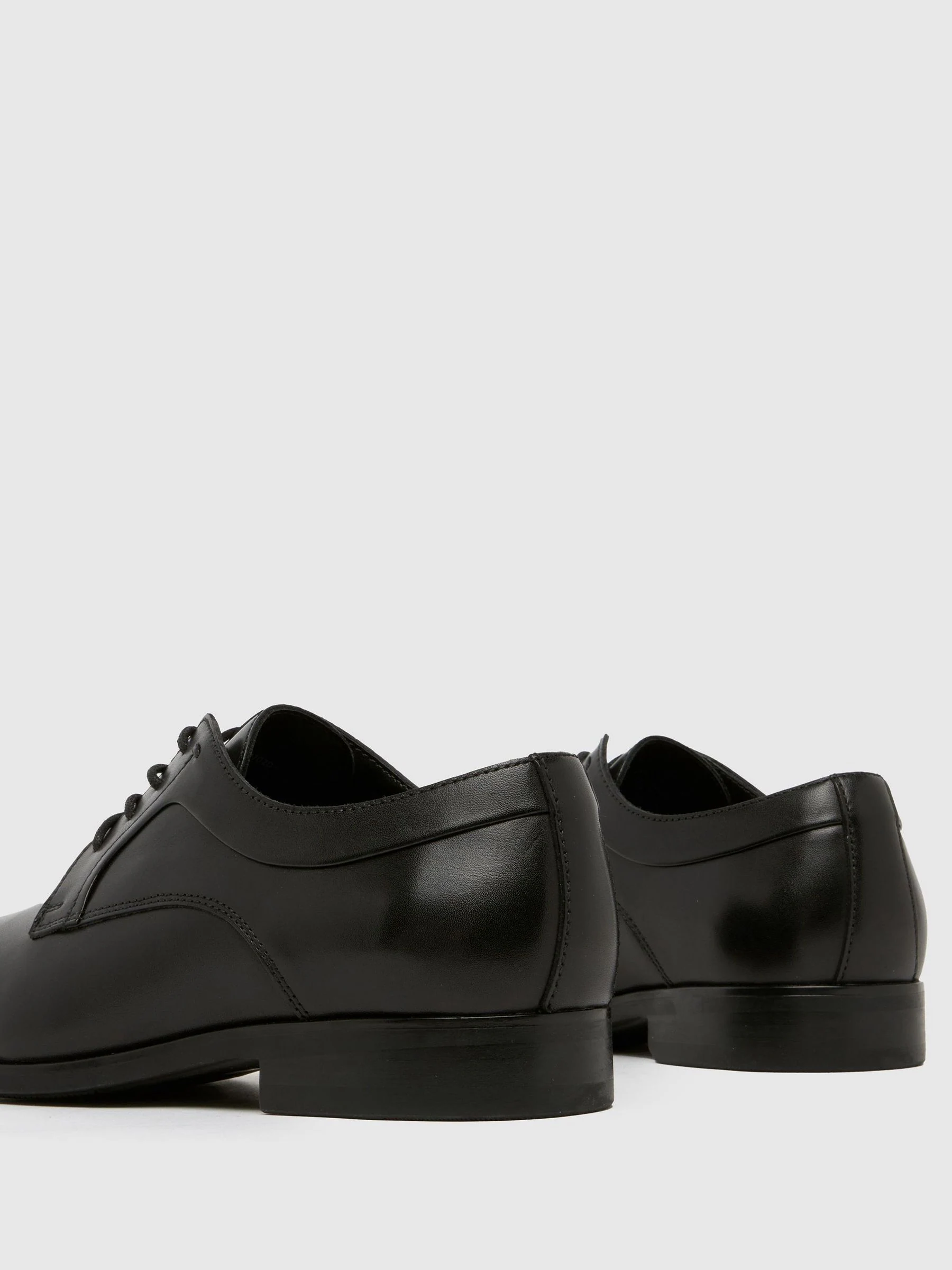 Schuh Rail Leather Derby Black Shoes
