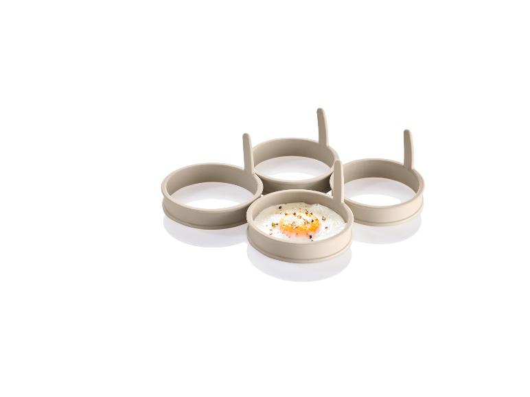 Ei-pocheerset, -ringset of omeletvorm