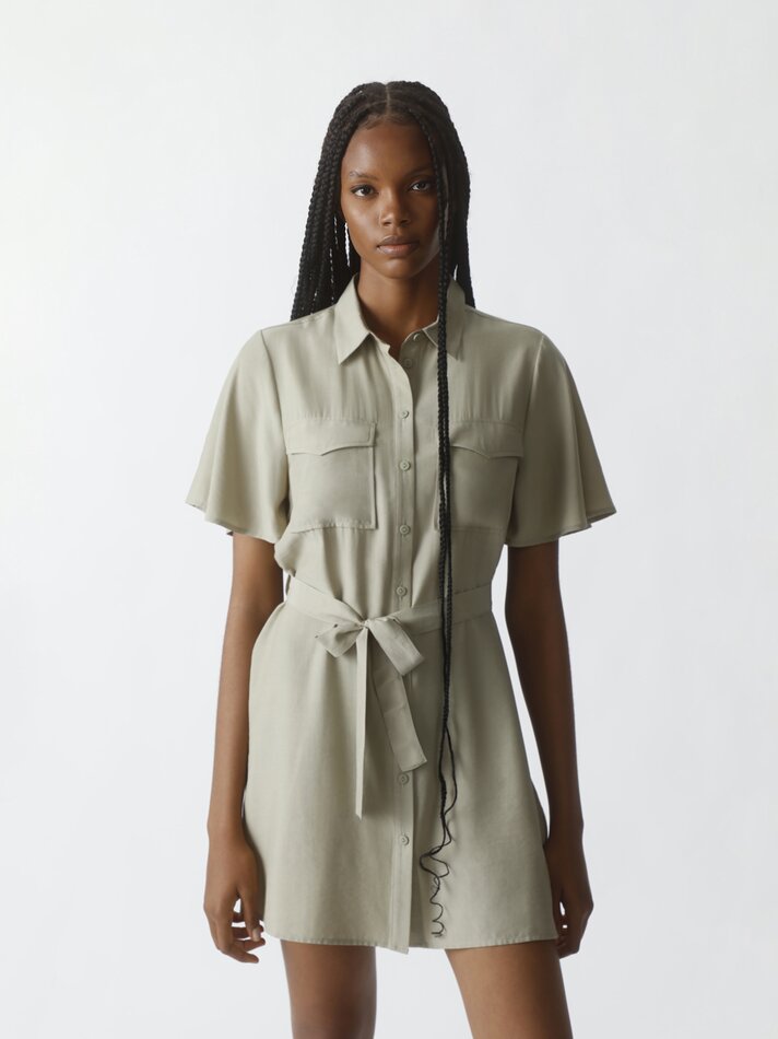 Vestido curto estilo camisa - Cáqui