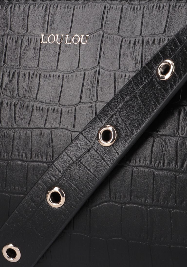 LOULOU ESSENTIELS zwarte loulou essentiels schoudertas crossbody classy croc 1