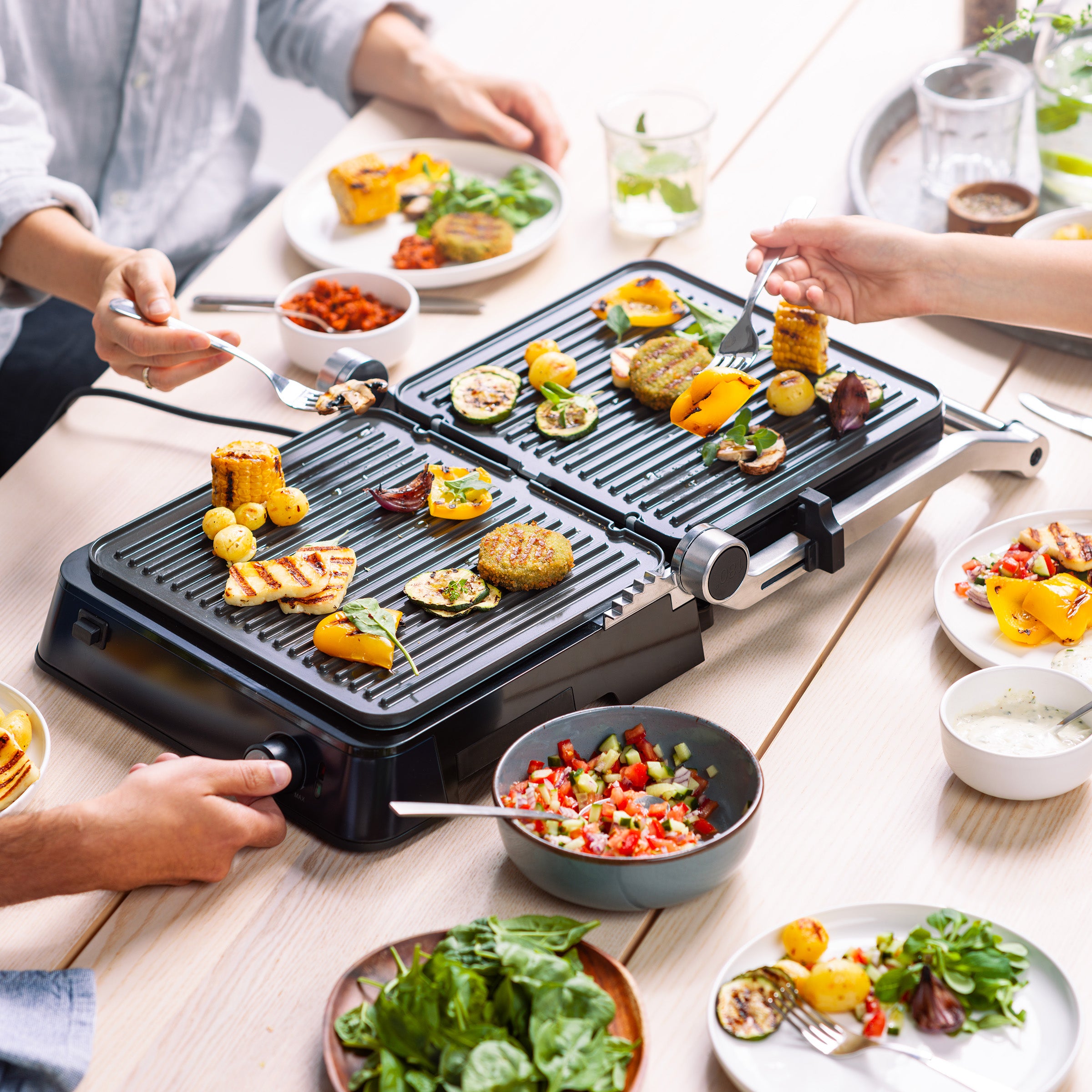 Vivid   Contact Grillset
