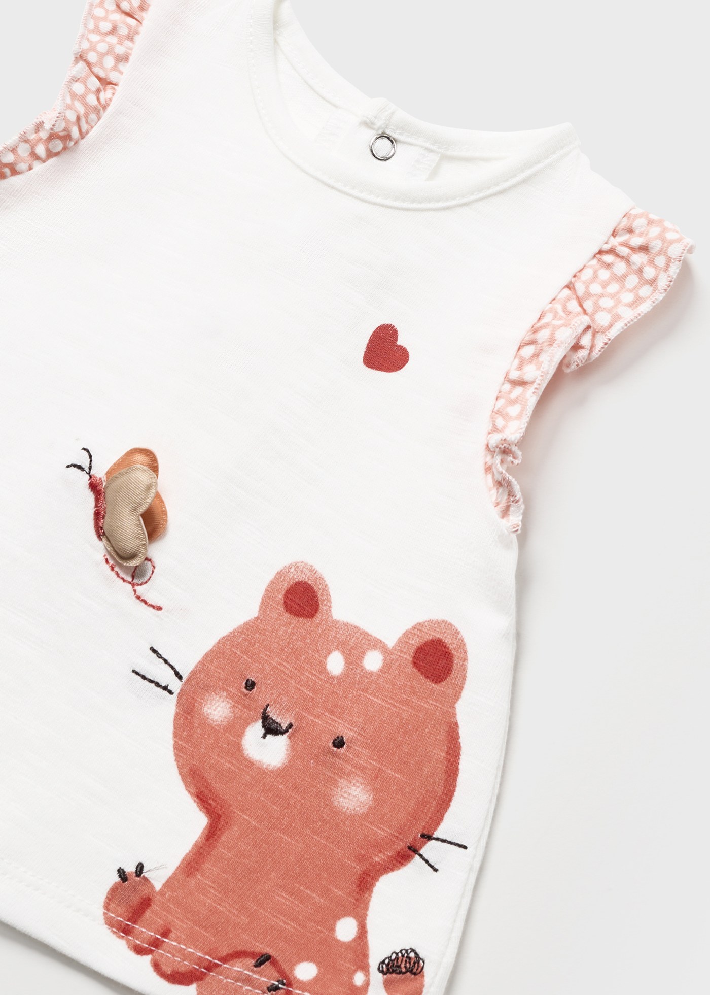 Conjunto de 4 peças em algodão sustentável para recém-nascidos.