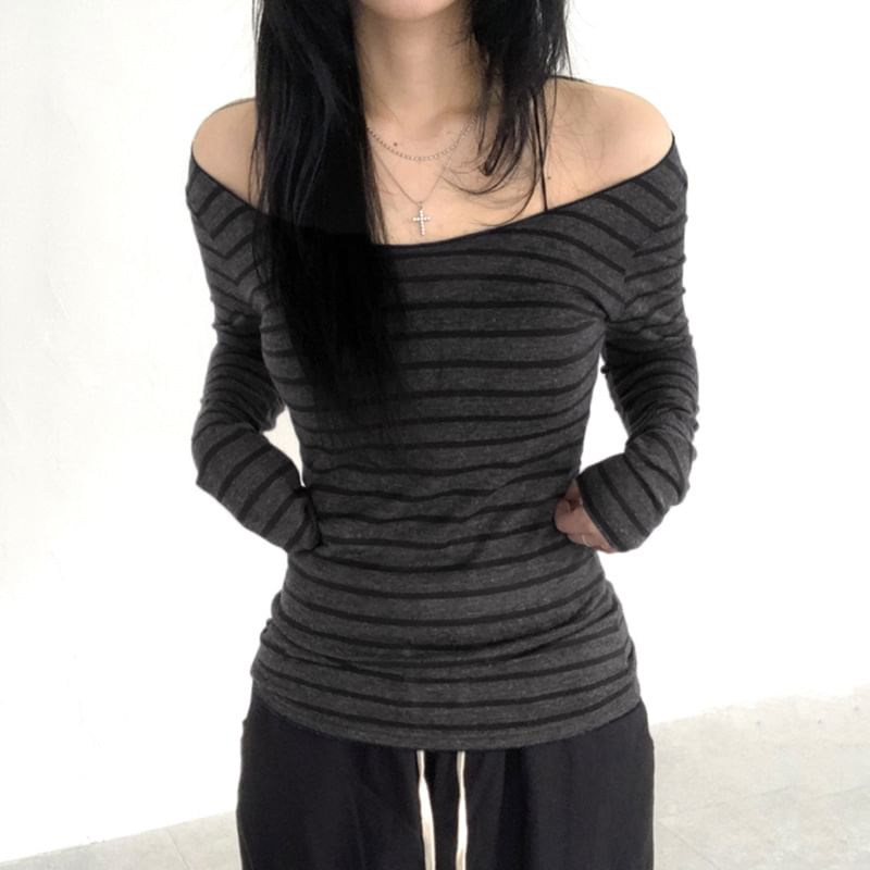 BrickBlack - Gestreept T-shirt met lange mouwen en ronde hals