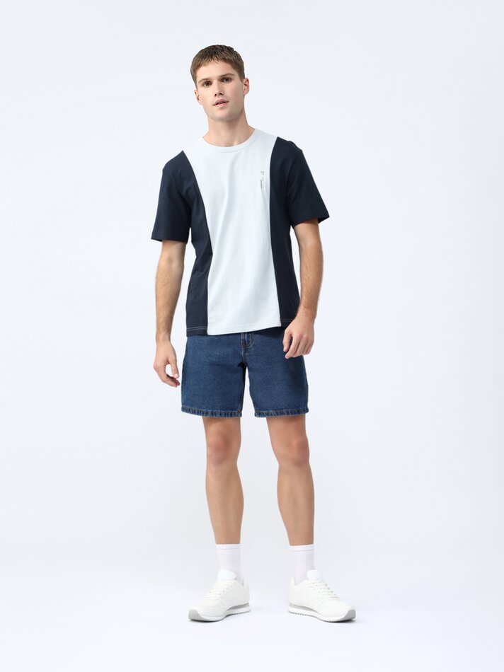 Camiseta listrada vertical - Azul-marinho