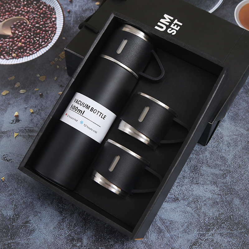 (4-tlg. Set) 500ml Edelstahl Thermo Trinkflasche Doppelwandige Camping Iso Kanne inkl. 3 Becher - Schwarz