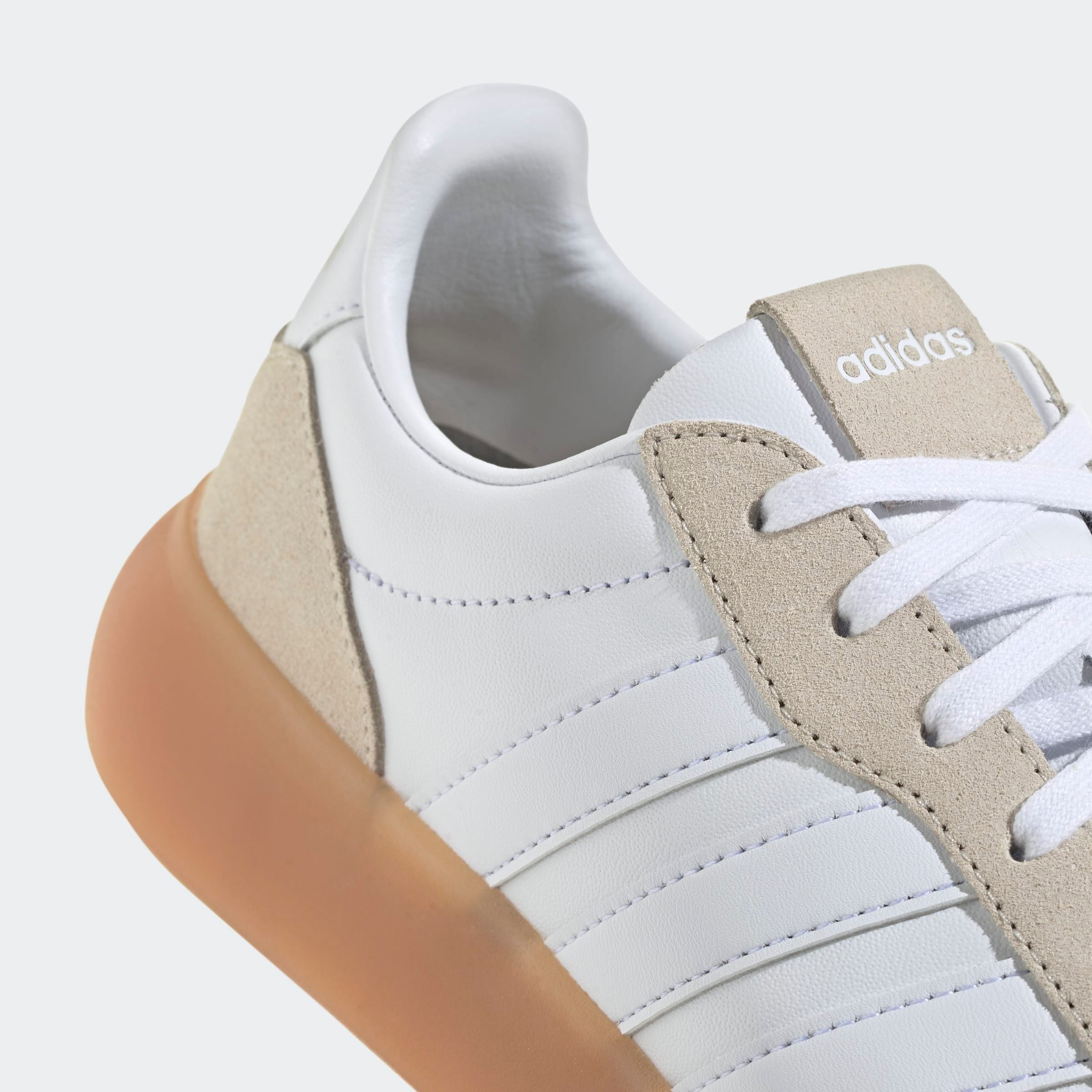 adidas Sportswear Sneaker »BARREDA DECODE«  Design auf den Spuren des adidas Handball Spezial