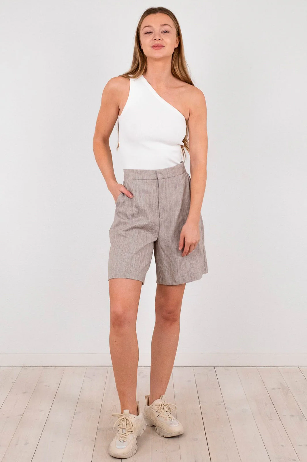 Neo Noir Clementine Knitted Top white