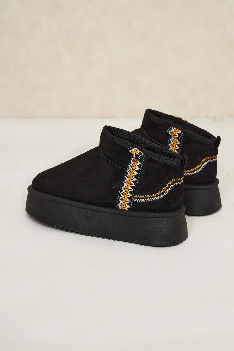Bottine noire chausson en velours compensé montant à motif