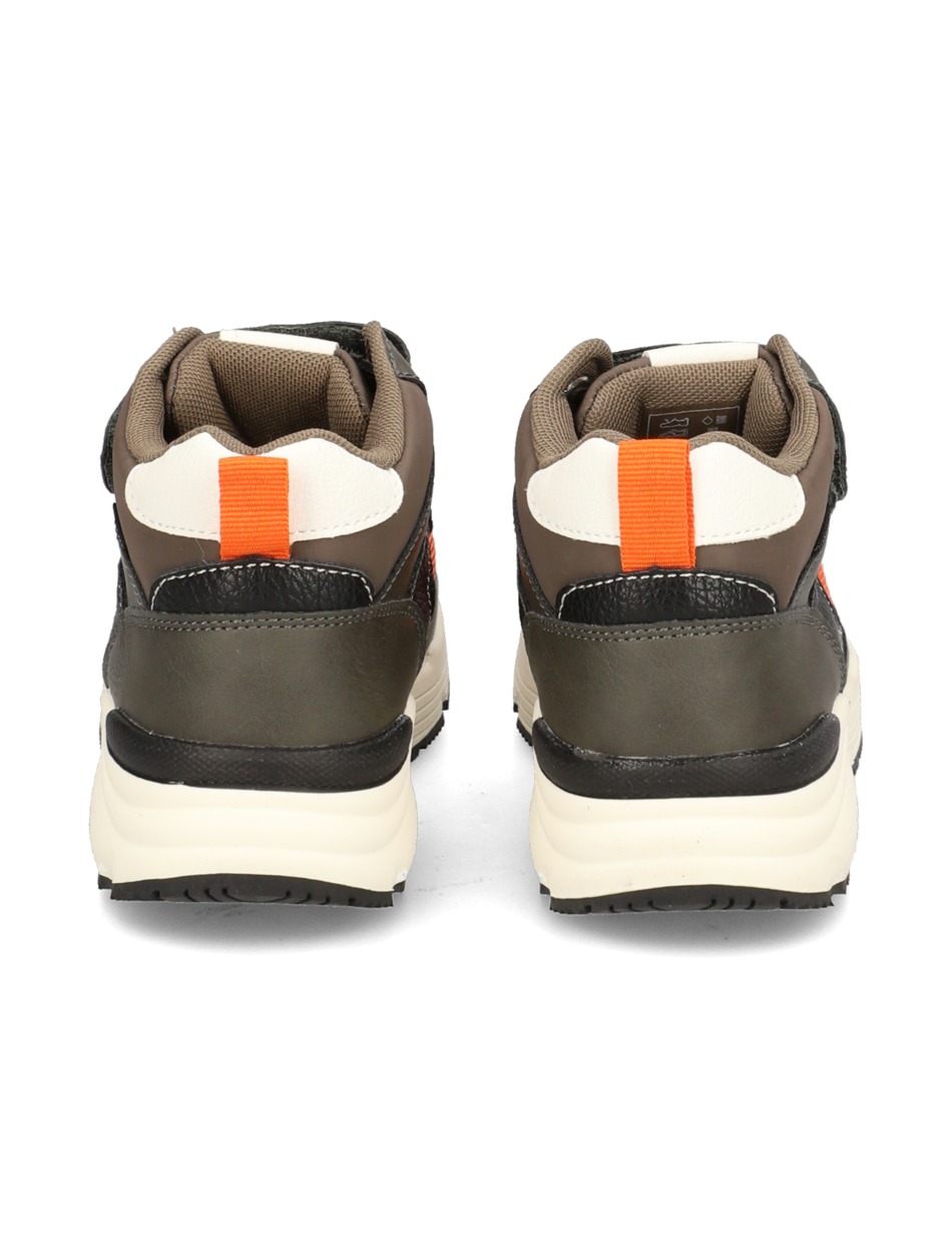Sneaker Mid Cut