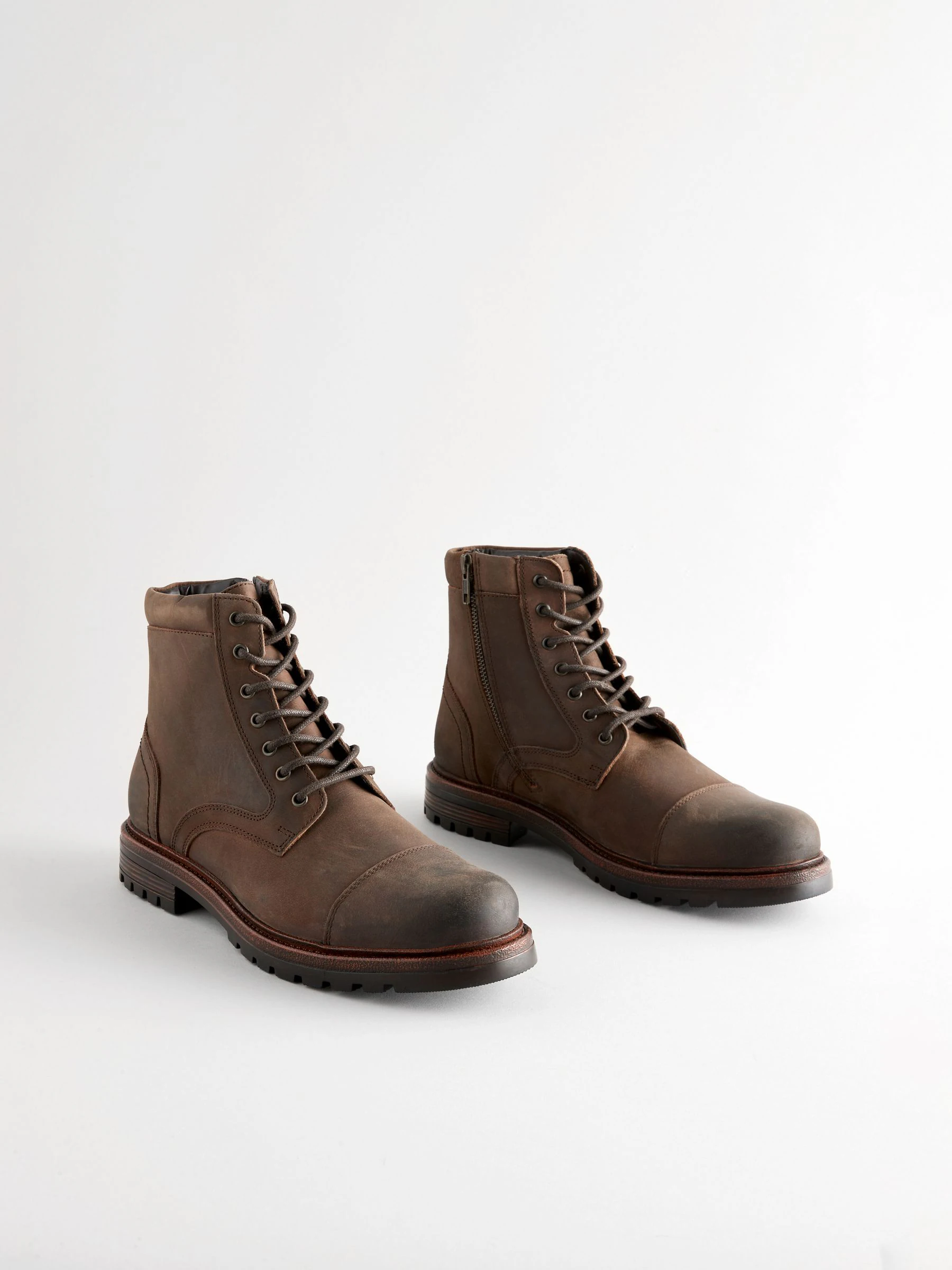 Bruin - Leather Toe Cap Zip Up Boots