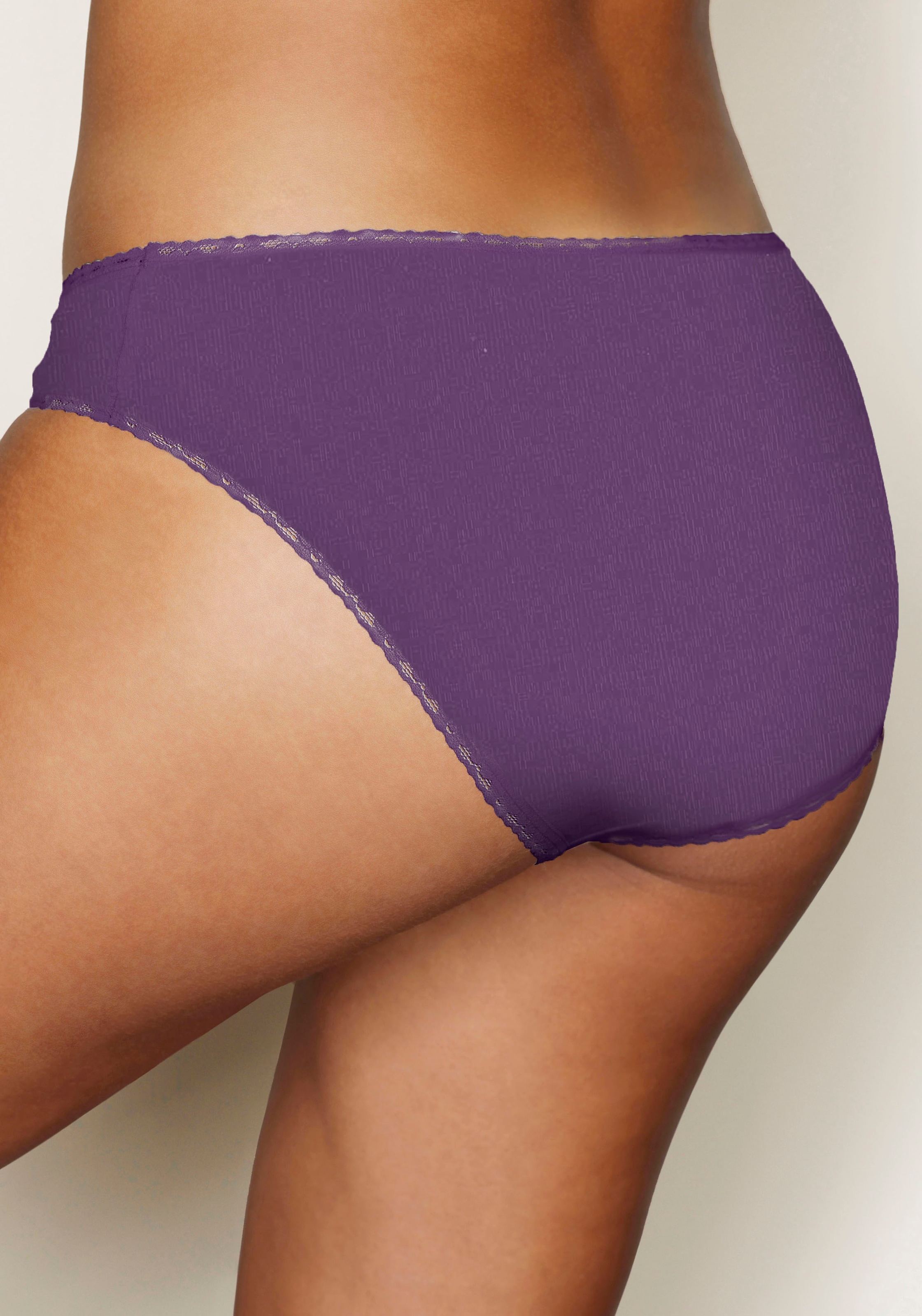 LASCANA Jazz-Pants Slips , mit süssen Herzchen-Prints und aus elastischer Baumwoll-Qualität
