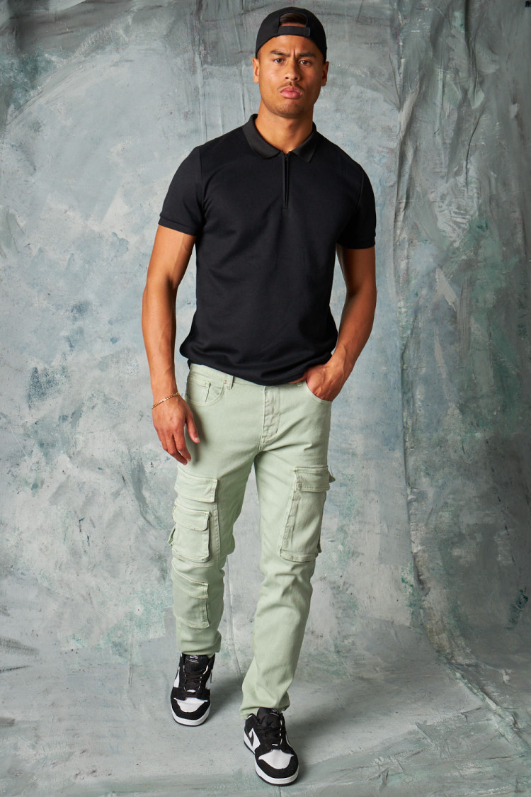 Jeans vert clair coupe droite à poches cargo