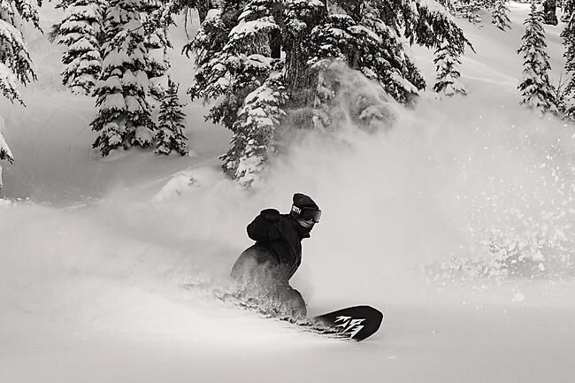 JONES - SNOWBOARD STRATOS FEMME