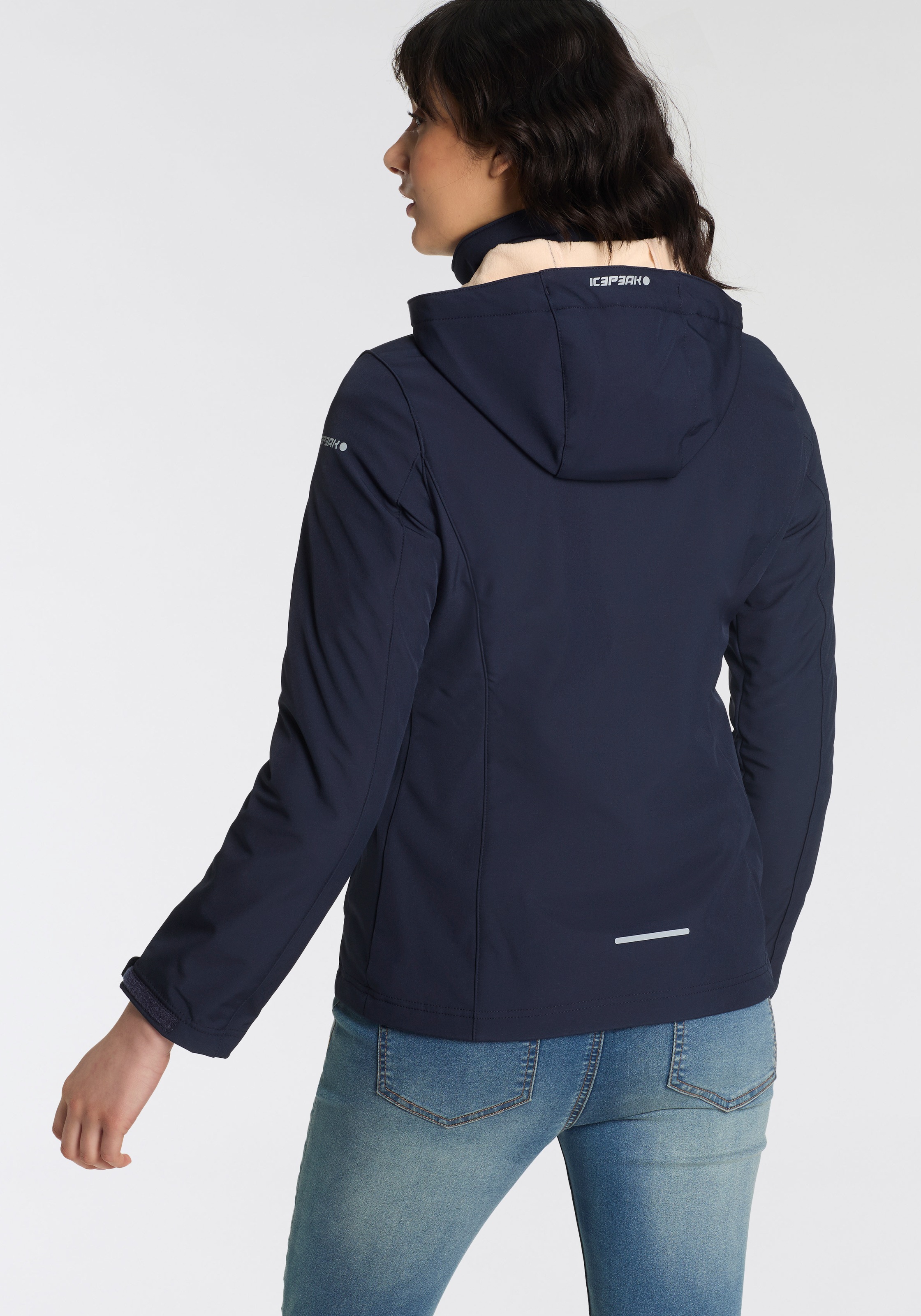 Icepeak Softshelljacke »D SOFTSHELLJACKE BRENHAM« mit Kapuze mit hohem Stehkragen