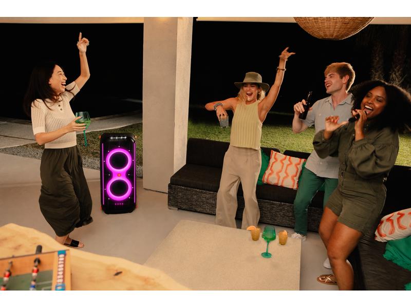 JBL Bluetooth Speaker Partybox 710 Schwarz Party-Lautsprecher mit kraftvollem Sound (800 W RMS ), eingebauter Beleuchtung und spritzwassergeschütztem Design Merkmale
