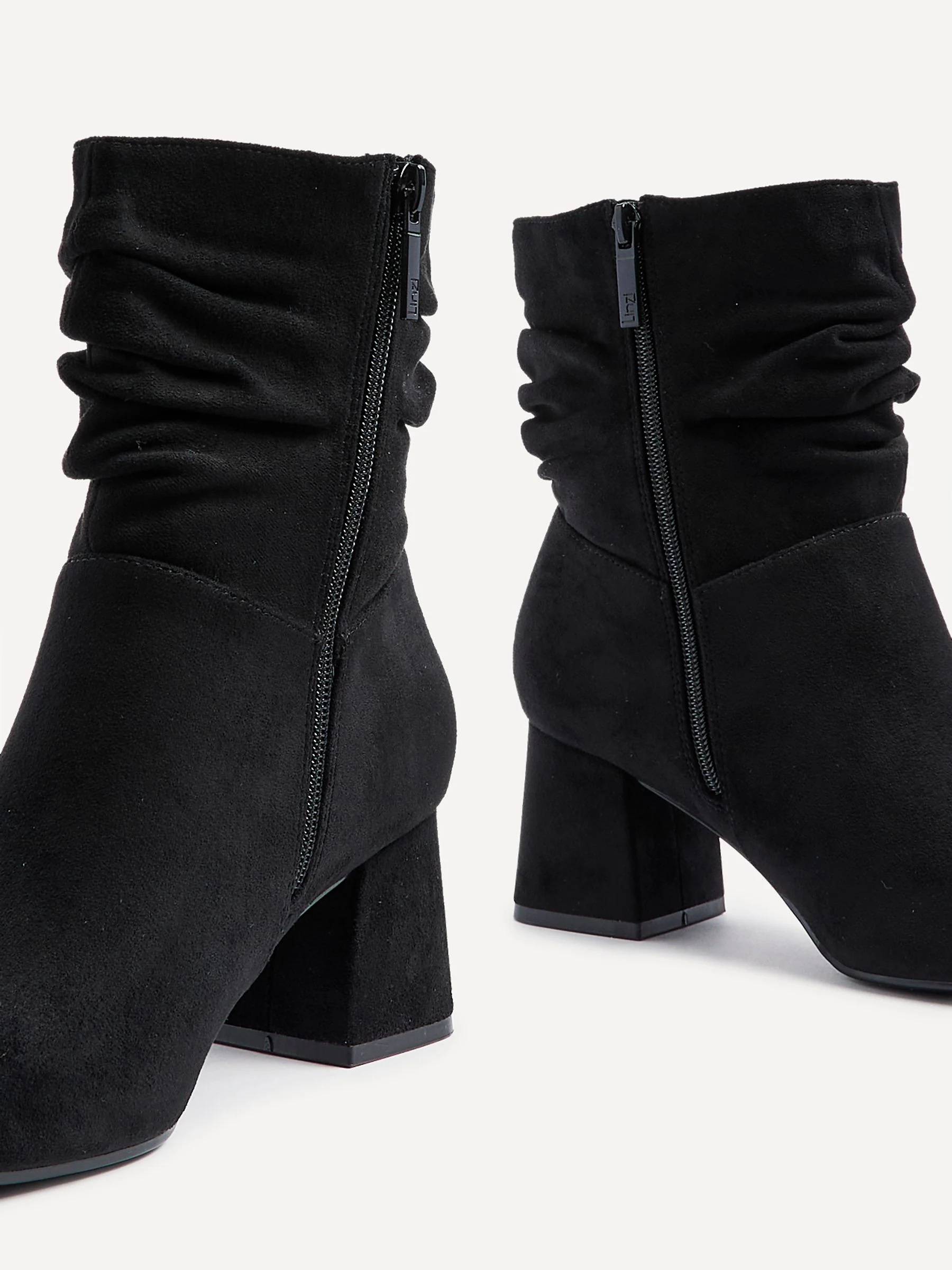 Zwart - Linzi Wide Fit Zayda Ruched Heeled Ankle Boots