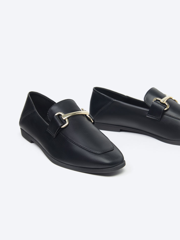Mocassim plano e macio - Preto