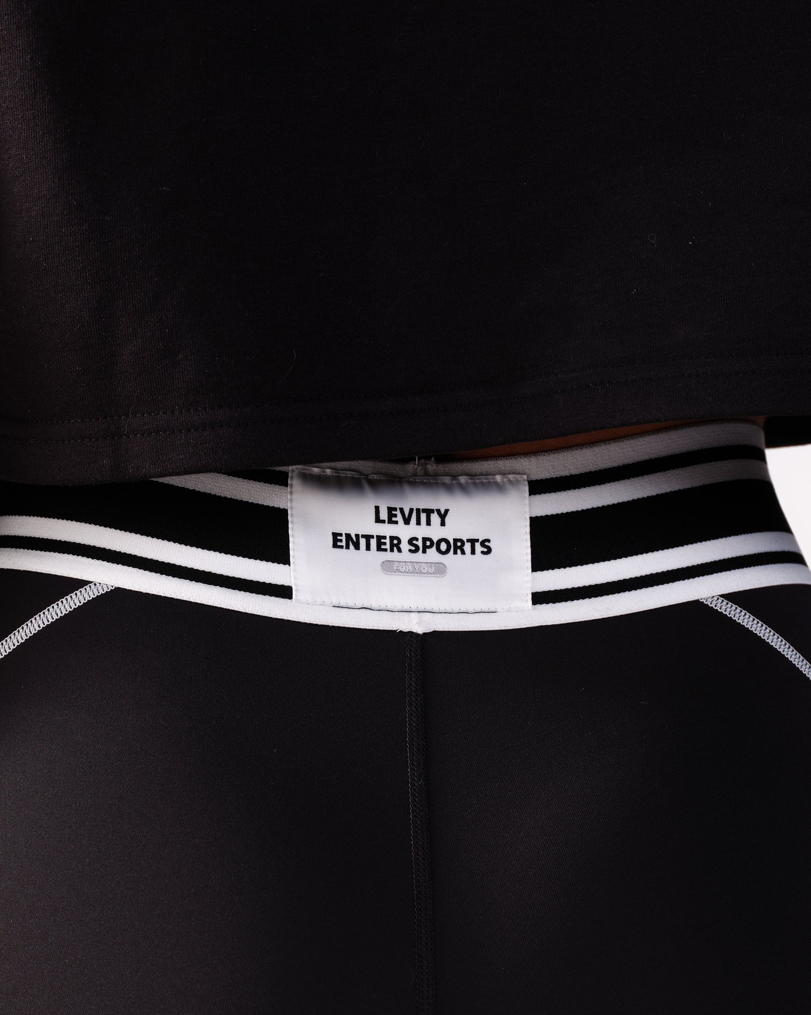 LEVITY Black'n White Tights Black