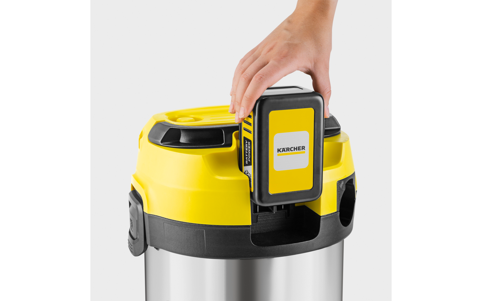 Kärcher Akku-Nass-/Trockensauger WD 3-18 S Battery Set mit Blasfunktion / Akku / Ladegerät