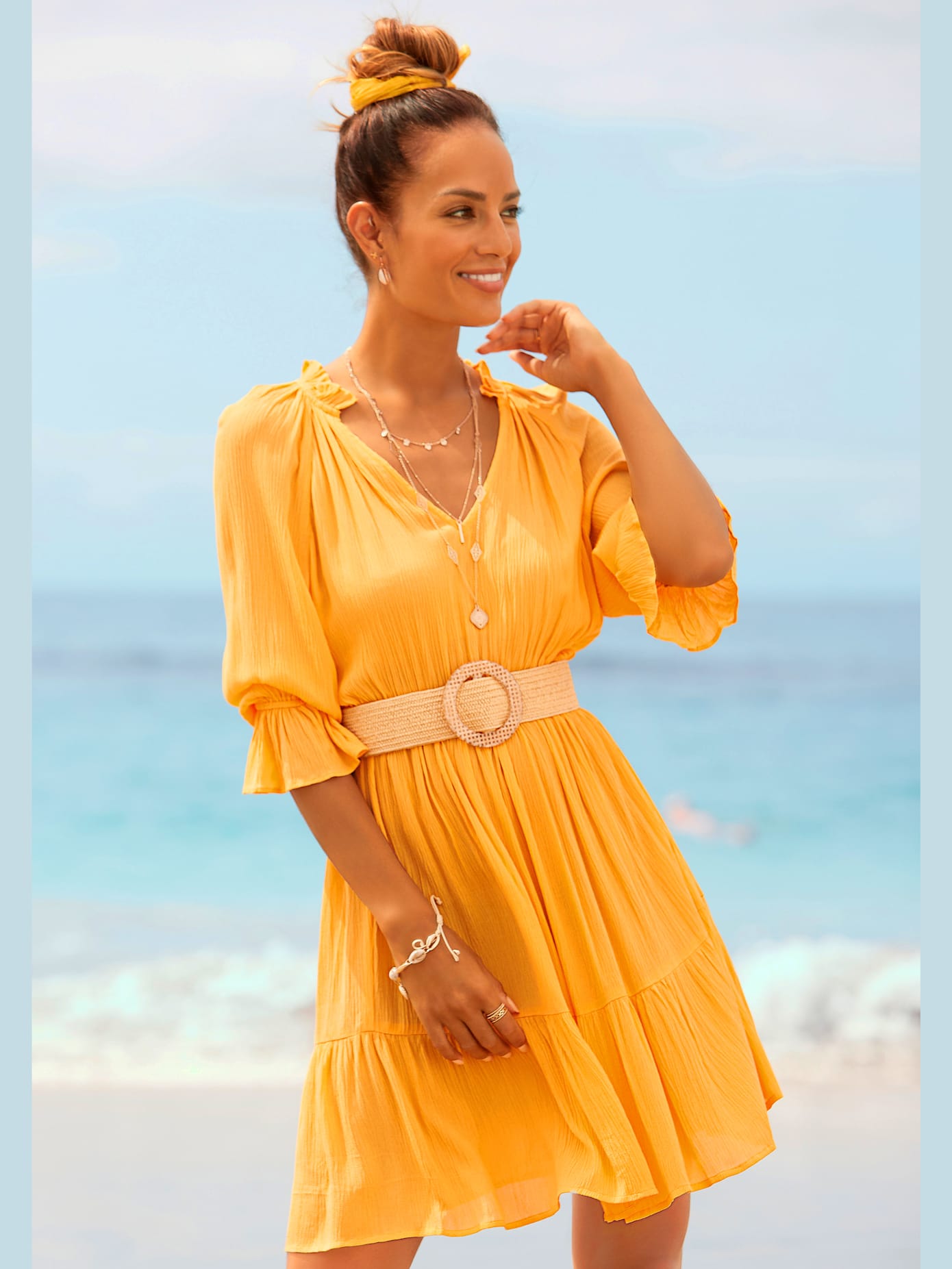 Ceinture tendance imitation raphia avec boucle semi-transparente