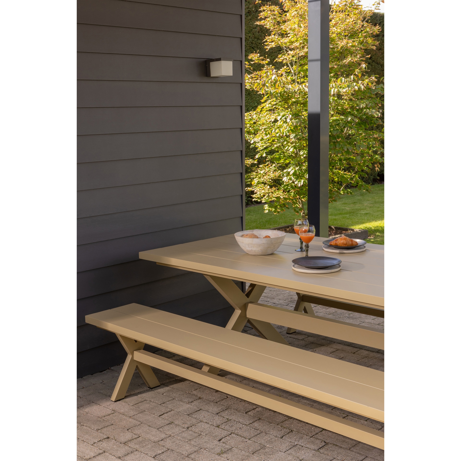 Gartentisch DELTA 220 x 105 cm sandgrün